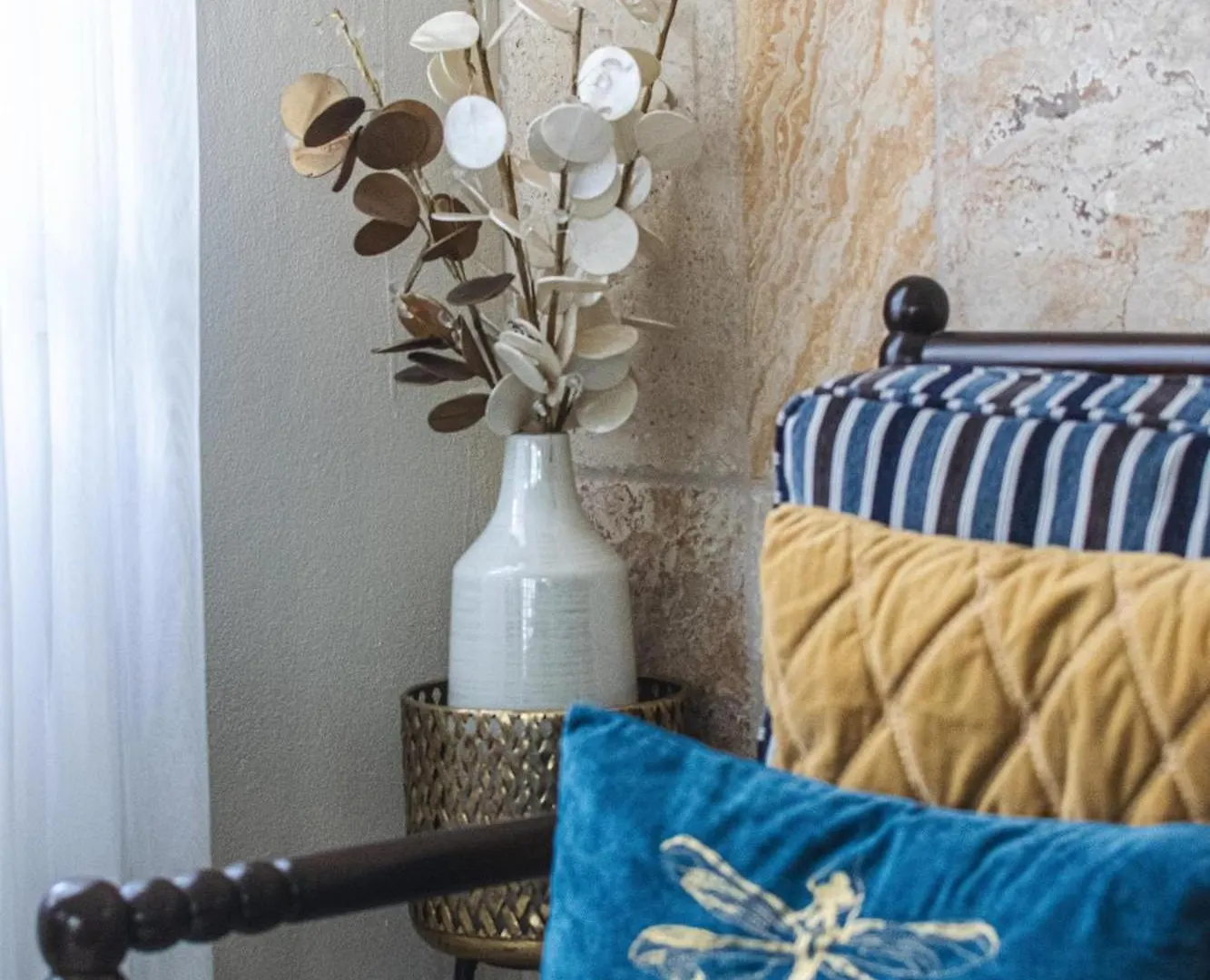 Orchid Home - Charming 2-Bedroom House With Wifi And Ac In Kingston 6
