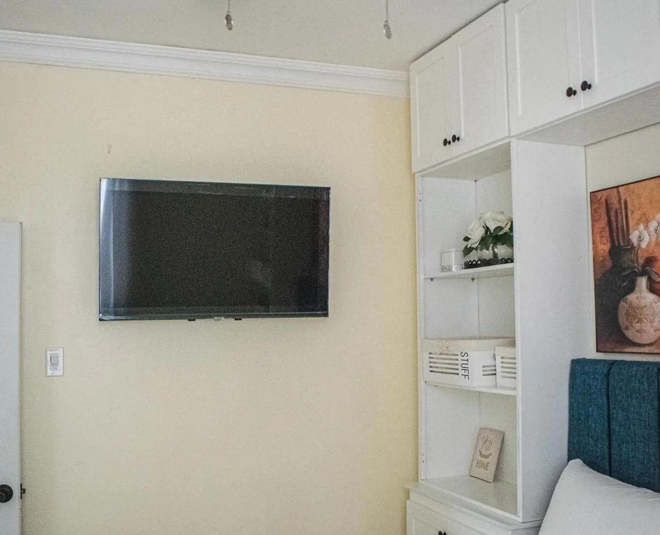 Apartment Orchid Home - Charming 2-Bedroom House With Wifi And Ac In Kingston 6
